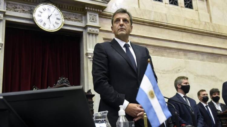 Massa: "Decidí asumir la responsabilidad que me toca con alma y vida"