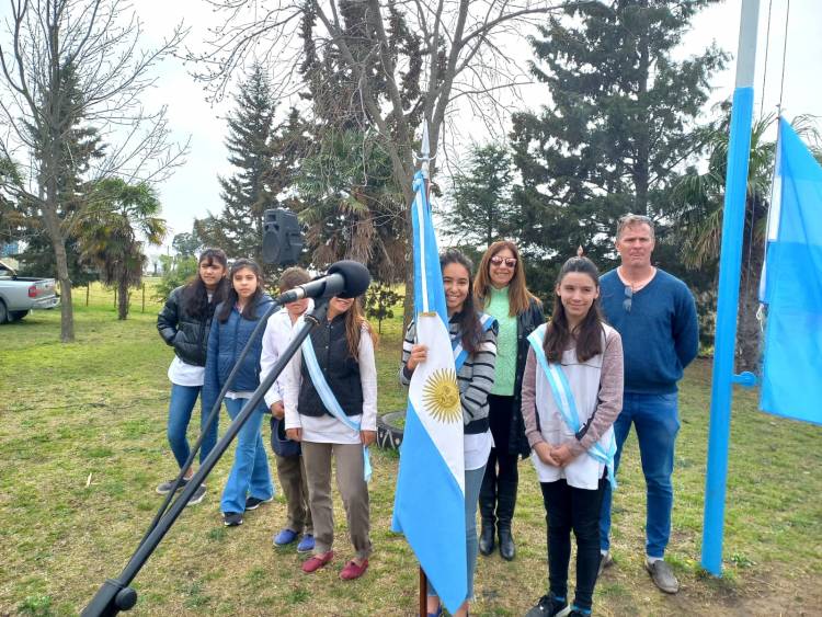 Acto 117 aniversario de Curamalán e inauguración del Mural por Malvinas.