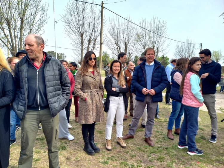 Acto 117 aniversario de Curamalán e inauguración del Mural por Malvinas.