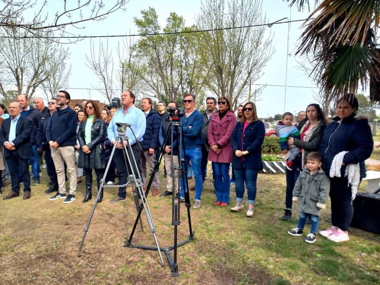 Acto 117 aniversario de Curamalán e inauguración del Mural por Malvinas.