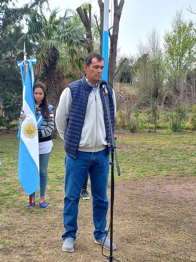 Acto 117 aniversario de Curamalán e inauguración del Mural por Malvinas.