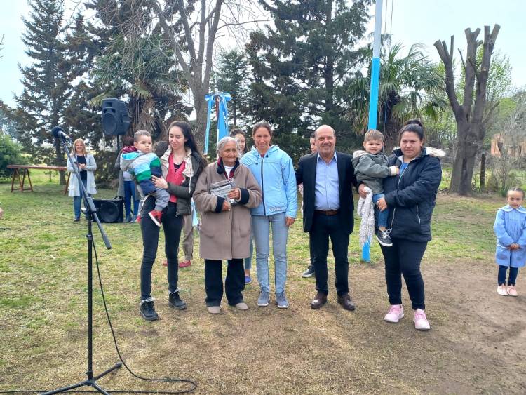 Acto 117 aniversario de Curamalán e inauguración del Mural por Malvinas.