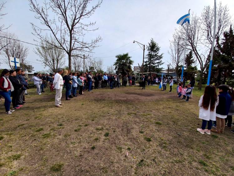 Acto 117 aniversario de Curamalán e inauguración del Mural por Malvinas.