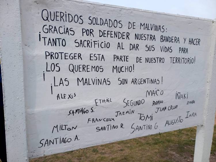Acto 117 aniversario de Curamalán e inauguración del Mural por Malvinas.
