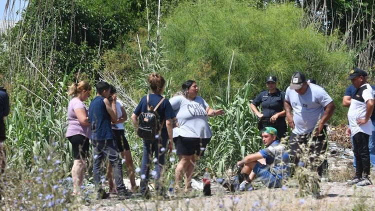 La Plata: encontraron el cadáver de una mujer durante los rastrillajes