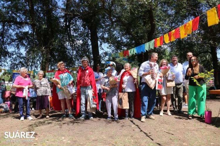 Luis Robein y Sonia Beltrame son los nuevos Rey y Reina de la Comparsa