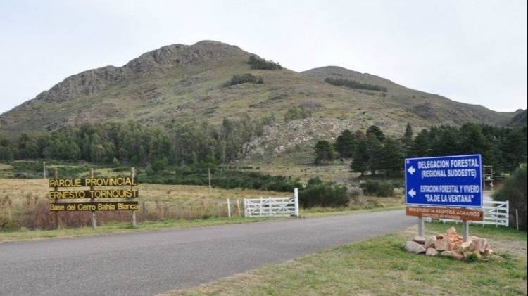 Un rayo provocó un incendio en el Parque Provincial Ernesto Tornquist