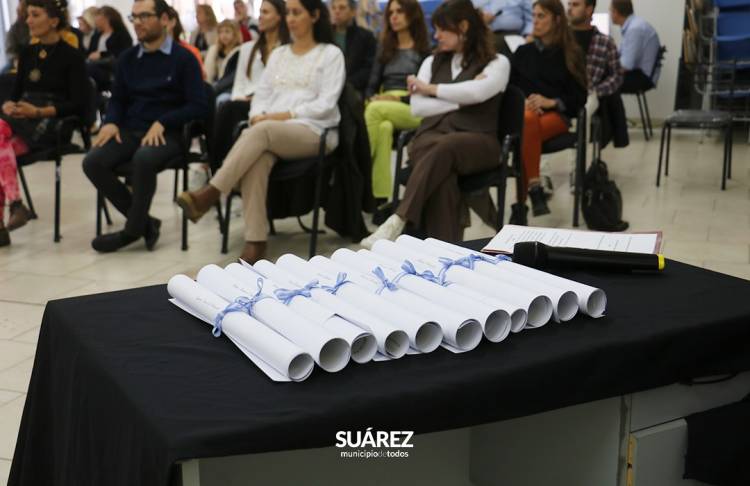 Entrega de diplomas a egresadas y egresados de la UPSO. 