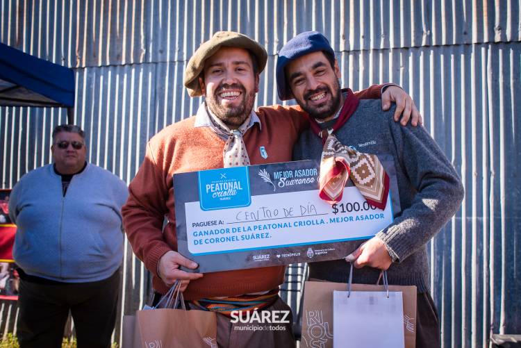 Representantes del Centro de Día, se llevaron el máximo galardón al “Mejor Asador Suarense”