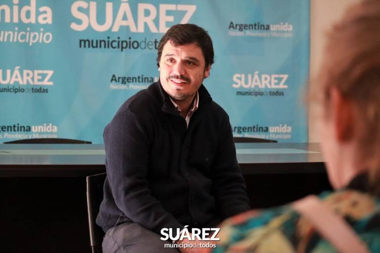 Entrega de aportes económicos a instituciones educativas por más 2 millones de pesos