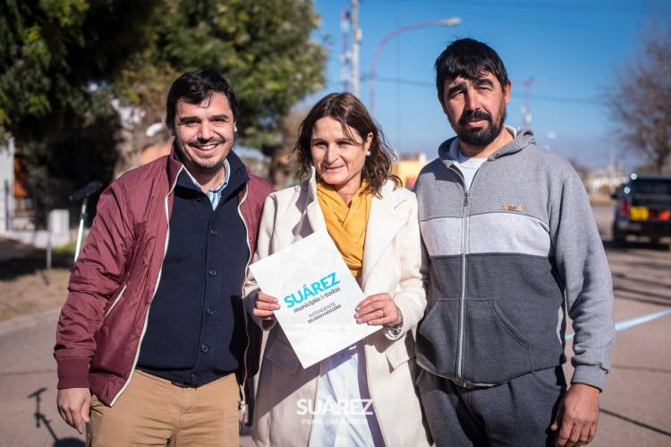 Entrega de aportes económicos a instituciones educativas por más 2 millones de pesos