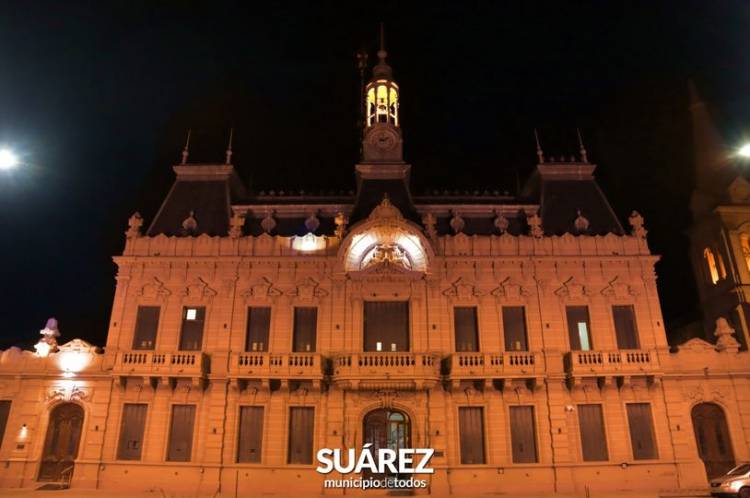 El Municipio se iluminó de naranja en adhesión al día Mundial de la Seguridad del Paciente  