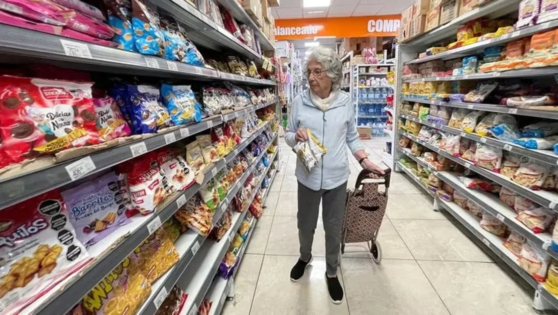 Cuánto cobrarán los jubilados en febrero y qué pasa con el bono que analiza el Gobierno