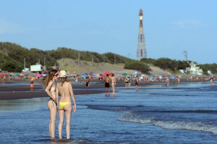 Monte Hermoso cerró febrero con una ocupación promedio del 66%