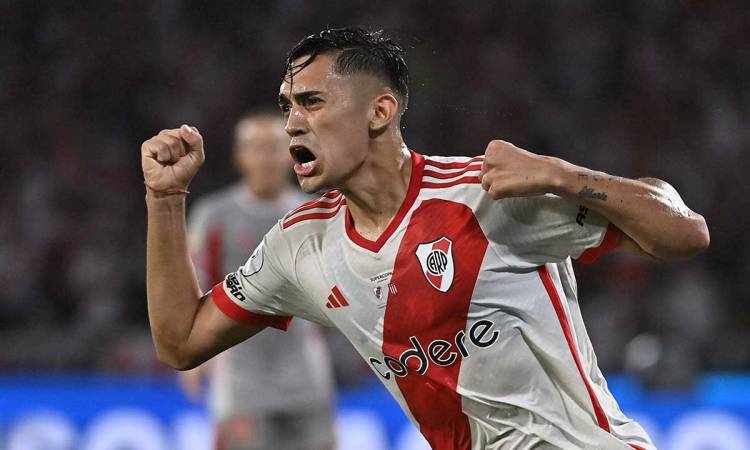 River se lo dio vuelta a Estudiantes y ganó la Supercopa argentina