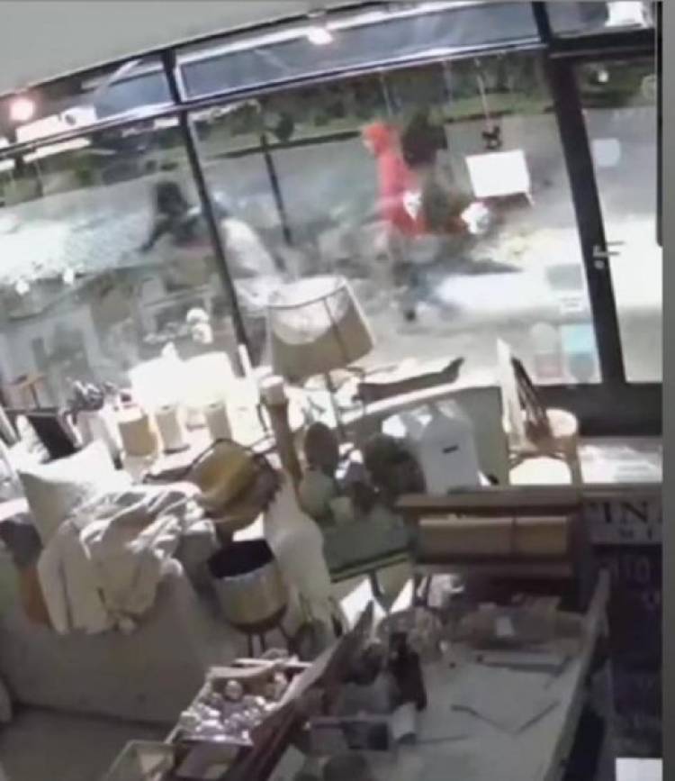 La Policía Comunal identificó a los menores que causaron daños en comercios locales