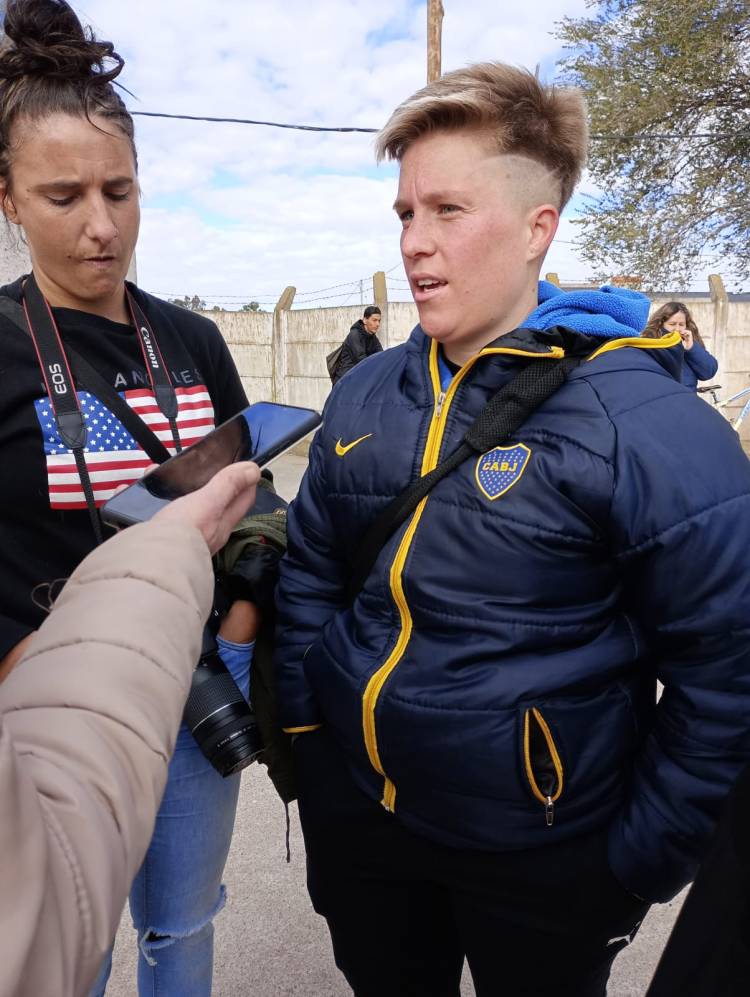 En el Femenino las dueñas de casa se quedaron con el triunfo