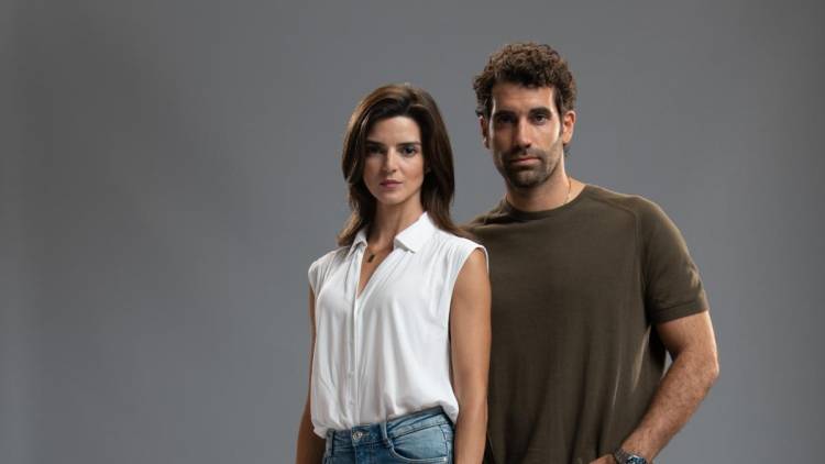 Clara Lago y Tamar Novas: "Si 'Clanes' recuerda a hechos reales es porque se ha contado bien"