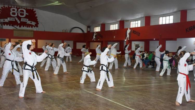 Taekwondo en el 86°Aniversario CAI SanJosé