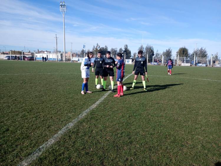 Fútb. Femenino: SAN MARTIN ST Y BOCA JRS ELIMINADOS