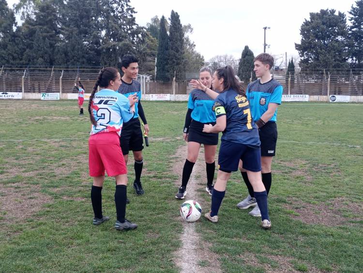 Goleada de Boca frente a Uníon P en Fútbol Femenino