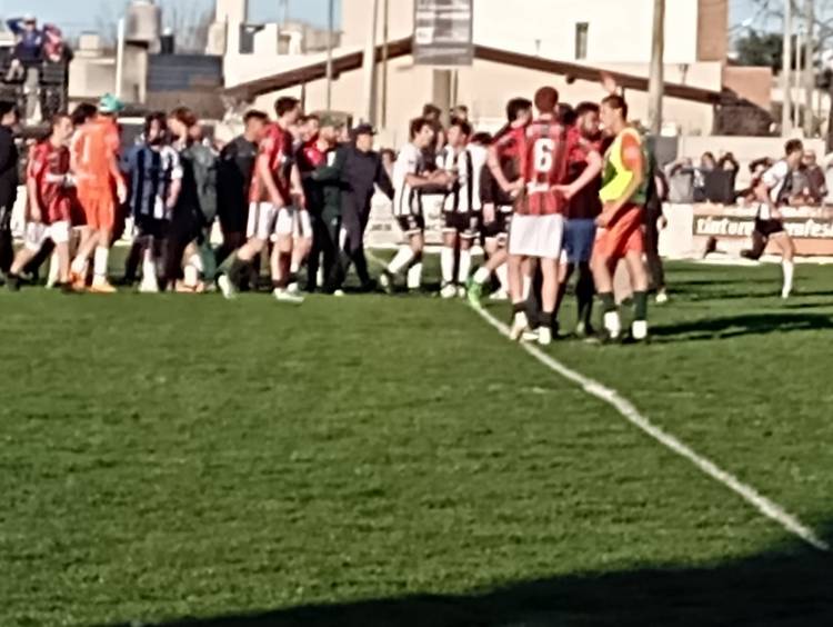 En la 7ma fecha del clausura ganaron Blanco y Negro, El Progreso e Independiente de San José.