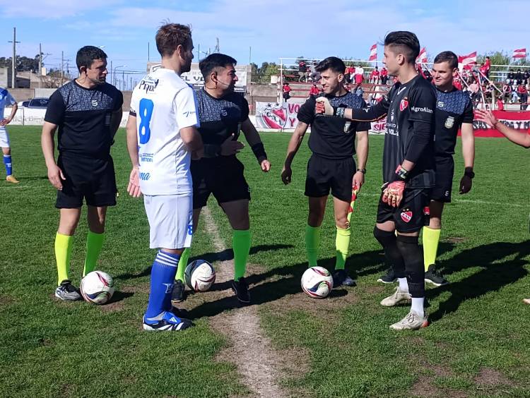Por la 8va fecha del Clausura Deportivo Sarmiento fue el único ganador de nuestro medio.