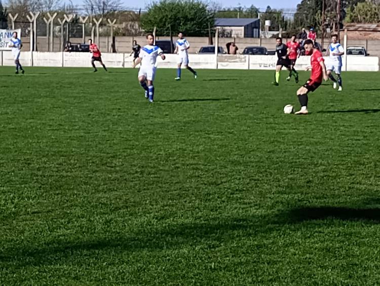 Por la 8va fecha del Clausura Deportivo Sarmiento fue el único ganador de nuestro medio.