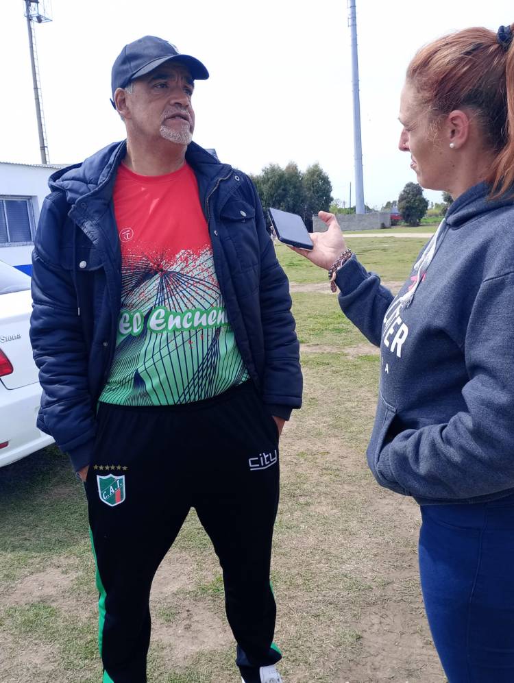 Futbol femenino El Progreso en el relato de Pasión Deportiva, no pudo con Independiente de Rivera.