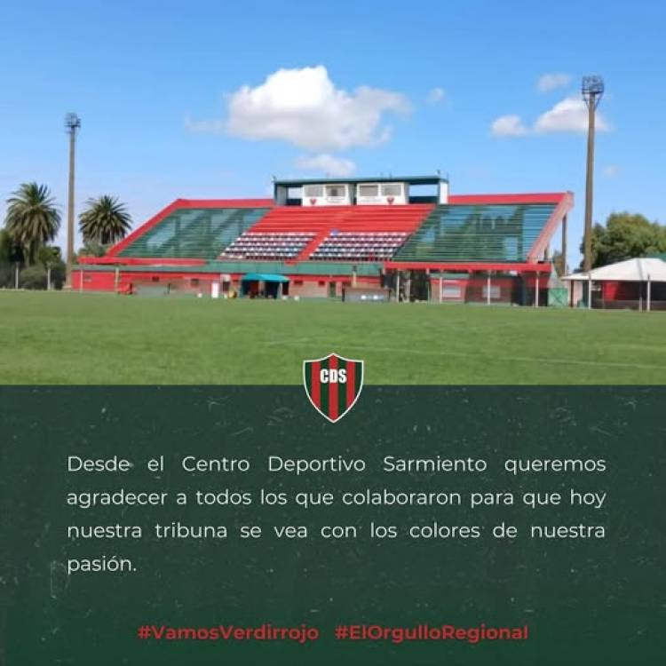 Tribunas pintadas para CDS