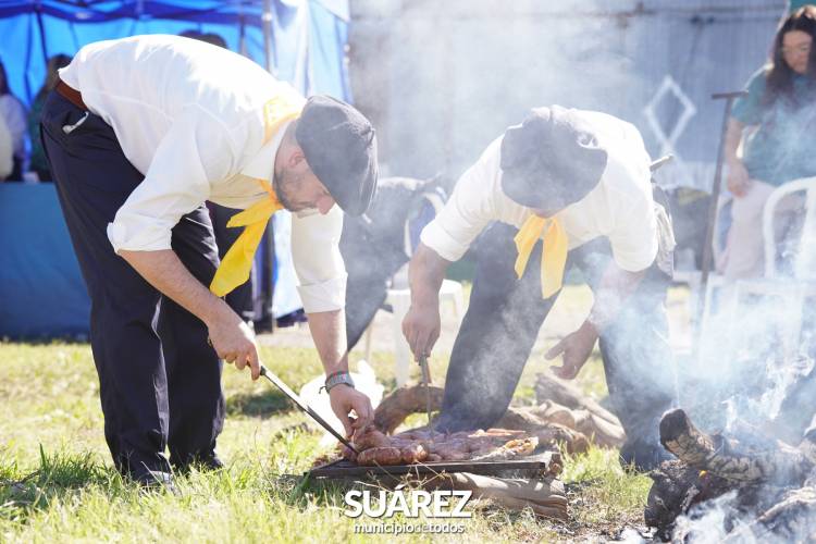 Fogones encendidos, pueblo unido: así se vivió la 4° Peatonal Criolla