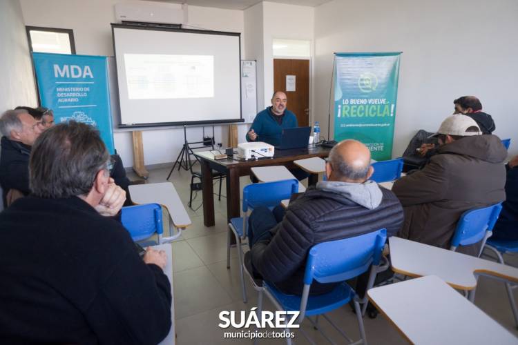 Jornada de formación sobre aplicación responsable de fitosanitarios en Coronel Suárez
