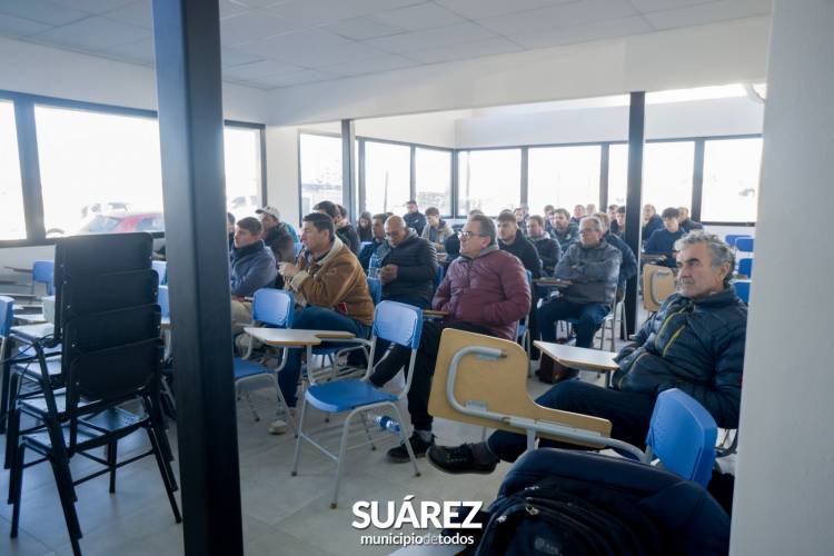 Jornada de formación sobre aplicación responsable de fitosanitarios en Coronel Suárez