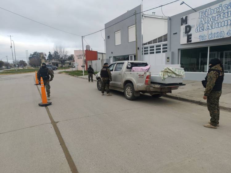 Mega operativo policial en Coronel Suarez