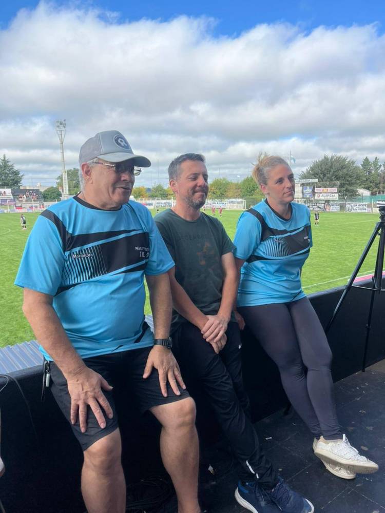 Blanco y Negro fue el único equipo local en sumar puntos: empataron 4 a 4 con Peñarol de Pigue