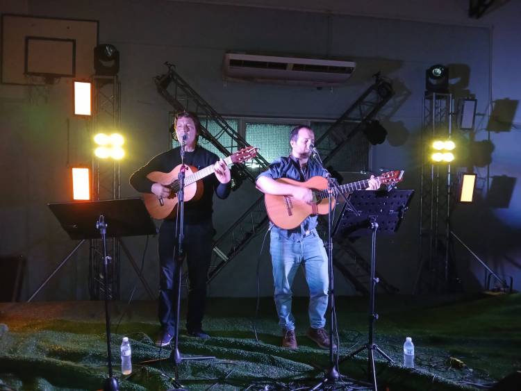 Exitoso festival folclórico organizado por el Coronel Suárez Rugby y Hockey Club en el Polideportivo Municipal
