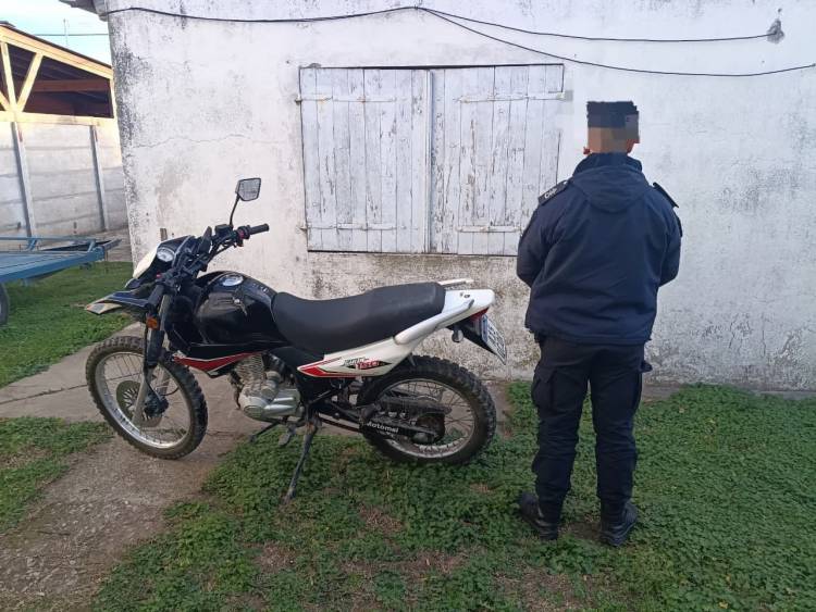 La jefatura de policia de seguridad comunal de Coronel Suarez informa